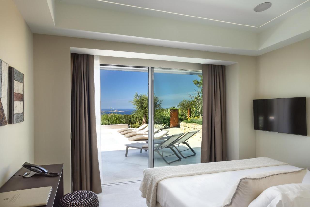Hotel Li Finistreddi Cannigione Ngoại thất bức ảnh