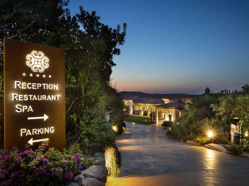 Hotel Li Finistreddi Cannigione Ngoại thất bức ảnh